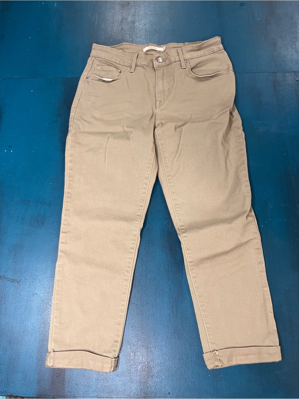 Levi's Women's Tan Straight-Leg Jeans